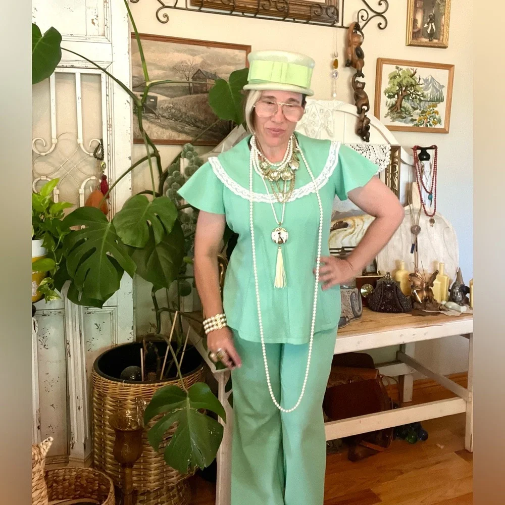 Vintage 1970’s Pant Suit Mint White Lace Set Mid Mod Retro